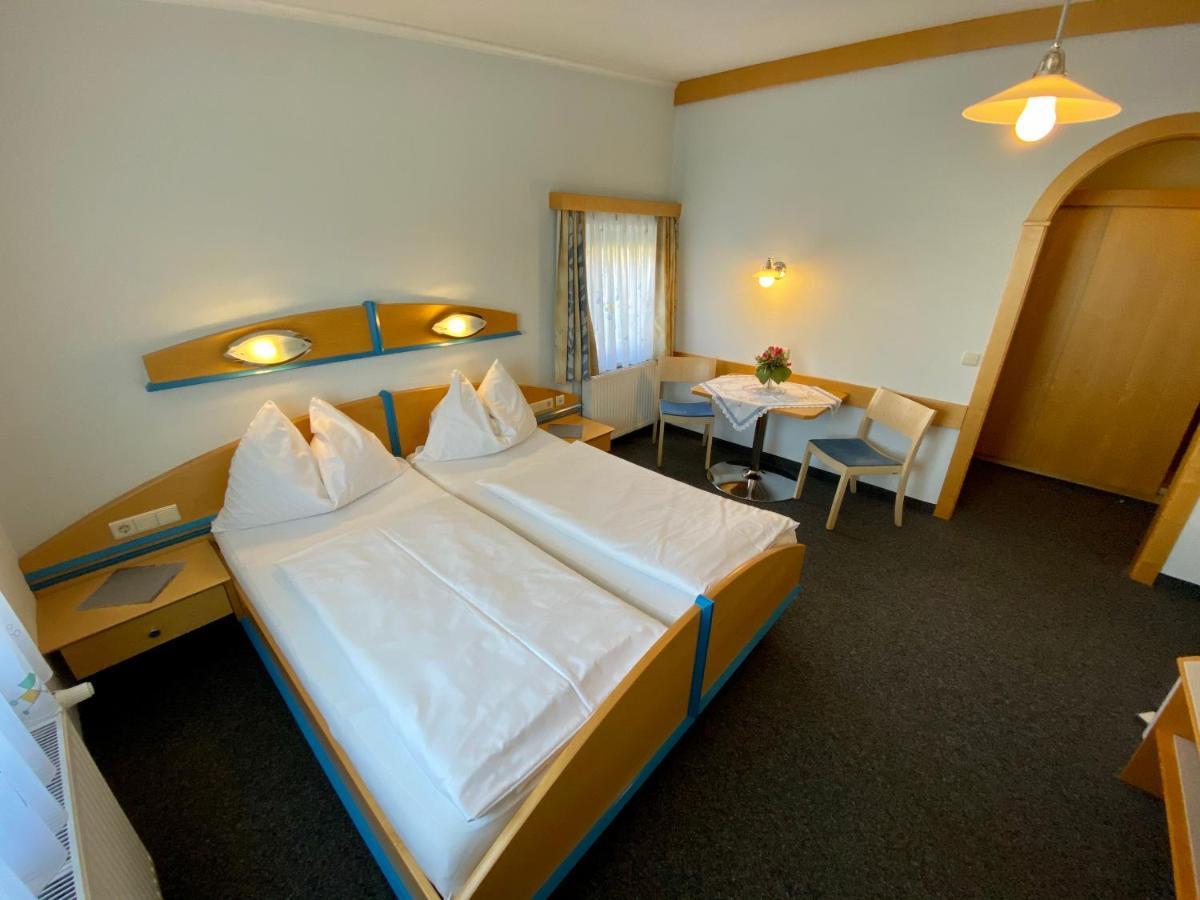Pension Traude Graz Exterior photo